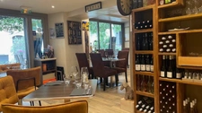 Dpt  (83), à vendre Restaurant Murs et Fonds de commerce au coeur d'un village du Var Pays de Fayence 
