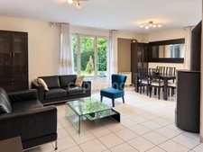 Maison à vendre 5 pièces  (01)
