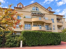 Appartement à vendre 5 pièces DIVONNE LES BAINS (01)