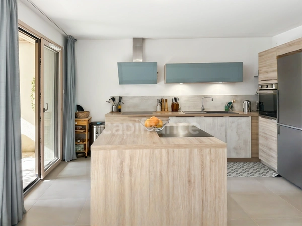 Maison à vendre 5 pièces FERNEY VOLTAIRE (01)