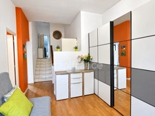 Maison à vendre 5 pièces  (01)