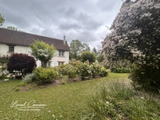 Maison de caractère rénovée 272 m² – 1h de Paris – Proche Dreux – Suite parentale d’exception – Terrain 2100 m² – Accès rapide N12