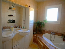 Maison familiale de 5 pièces – 118 m² habitables – Jardin de 2200 m² proche de Lorris
