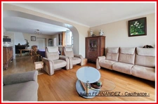 Dpt Vienne (86), à vendre CHÂTELLERAULT maison P8 de 140m² - Terrain de 872m²