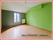 Dpt Vienne (86), à vendre CHÂTELLERAULT maison P10 de 190m² - Terrain de 129m²