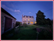 Dpt Vienne (86), à vendre CHATELLERAULT Maison P6 de 146m² - Terrain de 2767m²