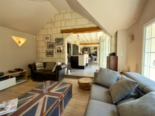 VARENNES SUR LOIRE, Longère rénovée de 134m² habitables / 151m² utiles avec garage et jardin