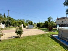 VARENNES SUR LOIRE, Maison rénovée 3 chambres + bureau sur jardin clos de 1300m²