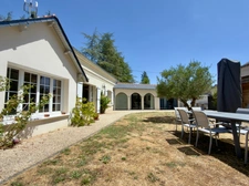 VARENNES SUR LOIRE, Longère rénovée de 134m² habitables / 151m² utiles avec garage et jardin