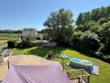 VARENNES SUR LOIRE, Maison rénovée 3 chambres + bureau sur jardin clos de 1300m²