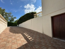 SAUMUR, Saint Hilaire-Saint Florent, Maison de 100m² avec jardin et garage.