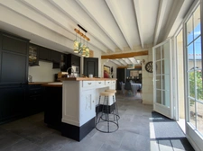 VARENNES SUR LOIRE, Longère rénovée de 134m² habitables / 151m² utiles avec garage et jardin
