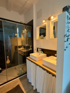 SAUMUR AGGLO, Saint Hilaire-Saint Florent, Renovated tuffeau house with enclosed 60m² garden