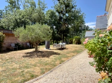 VARENNES SUR LOIRE, Longère rénovée de 134m² habitables / 151m² utiles avec garage et jardin