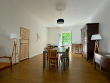SAUMUR Ultra-centre, Maison de ville de 285m² avec grande terrasse de 40m²