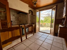 SAUMUR, Saint Hilaire-Saint Florent, Maison de 100m² avec jardin et garage.
