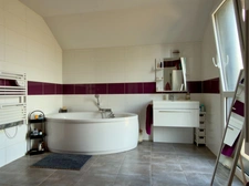 ALLONNES, Maison de 137m² 4 chambres avec vie de plain-pied sur terrain arboré de 1110m²