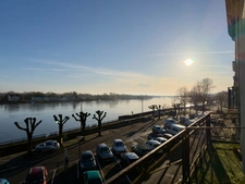RARE SAUMUR CENTRE-VILLE, Appartement de 100m² face Loire dans un immeuble remarquable