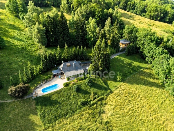 Propriété - Maison + Gîte - Massif des Bauges (73)