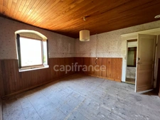 Maison T4 82m² avec Grange 300m² à rénover