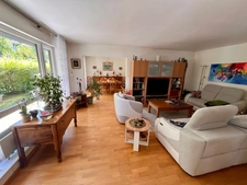 Appartement de standing avec terrasse et jardin