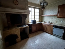 Maison 5 chambres, sur sous-sol, à rénover