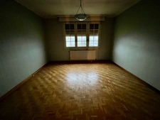 Maison 5 chambres, sur sous-sol, à rénover