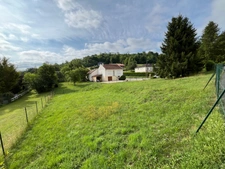 Beau terrain à bâtir au calme