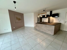 Appartement 3 chambres avec ascenseur, 2 terrasses et garage privatif