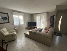 Rare à la vente: pavillon de plain-pied avec garage !