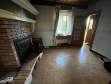A saisir! Maison de village avec grand garage indépendant neuf !
