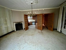 Maison 5 chambres, sur sous-sol, à rénover