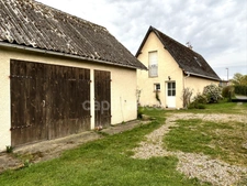 Charmante maison entièrement rénovée- Coup de cœur à Auzouville-sur-Ry