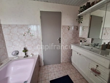Maison à vendre 7 pièces HENNEZIS (27)