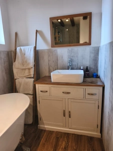  Propriété d’exception de 28 ha avec étang, gîtes et installation equestre privée à CEYROUX (23) 766500€ FAI