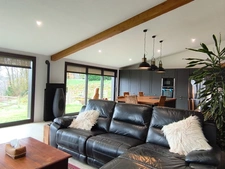  Propriété d’exception de 28 ha avec étang, gîtes et installation equestre privée à CEYROUX (23) 766500€ FAI