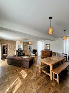 Maison de village 185 m2 avec jardin CHERVES CHATELARS (16) 154500 € FAI
