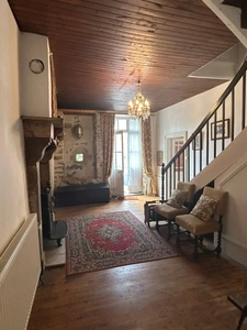 Maison de village de 181 m2 à MARVAL (87) 157 000€