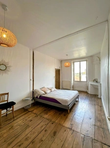 Maison de village 185 m2 avec jardin CHERVES CHATELARS (16) 154500 € FAI