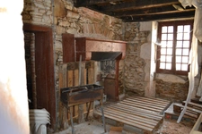 Maison de village 185 m2 avec jardin CHERVES CHATELARS (16) 154500 € FAI