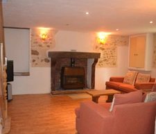 ? Maison de campagne à Genouillac – 242 m² habitables sur 1,8 hectare