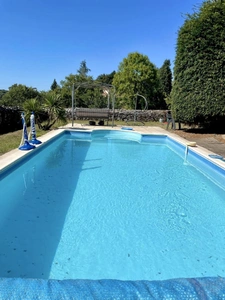 ✨ Maison d'exception 200m2+ gites 130 m2, installation equestre sur 5ha3 aux portes de Confolens (16) 695000€