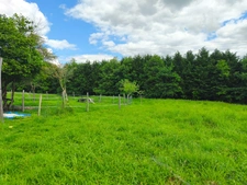  Maison en pierre 145m2 avec jardin (5000 m2) LESTERPS 129 000€ FAI