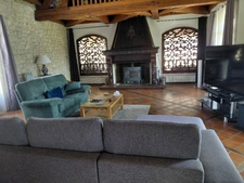 Maison de caractère 262m2 sur 4 ha avec étangs privés à THIVIERS (24) 717 000€ FAI