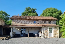 Maison de campagne 120 metre carre avec grand jardin CHERVES CHATELARS (16)