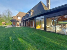 Maison de caractère 262m2 sur 4 ha avec étangs privés à THIVIERS (24) 717 000€ FAI