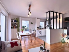 T3 lumineux avec grand balcon & box fermé – à 2 min à pied du métro Gayeulles