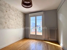 Appartement 3 pièces traversant avec balcon – Rennes Arsenal-Redon
