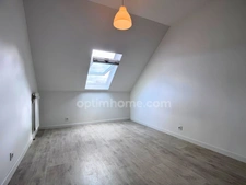 T2 lumineux dernier étage avec balcon + parking sécurisé (libre de suite)