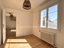 Appartement 3 pièces traversant avec balcon – Rennes Arsenal-Redon